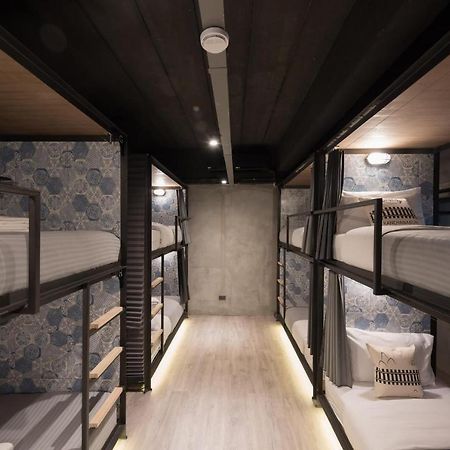 Отель Westory Design Poshtel Канчанабури Экстерьер фото